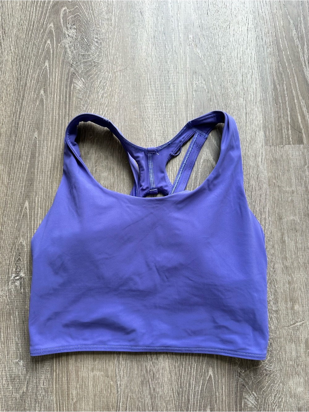 Lululemon sports bra size 6